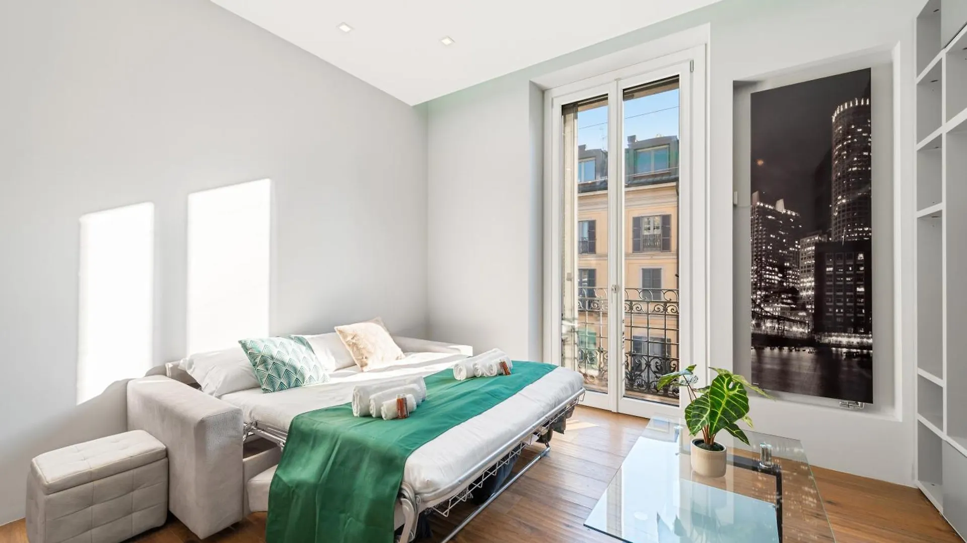 Apartament Idromassaggio Brera - 5 Min Duomo Mediolan 0*,  Włochy