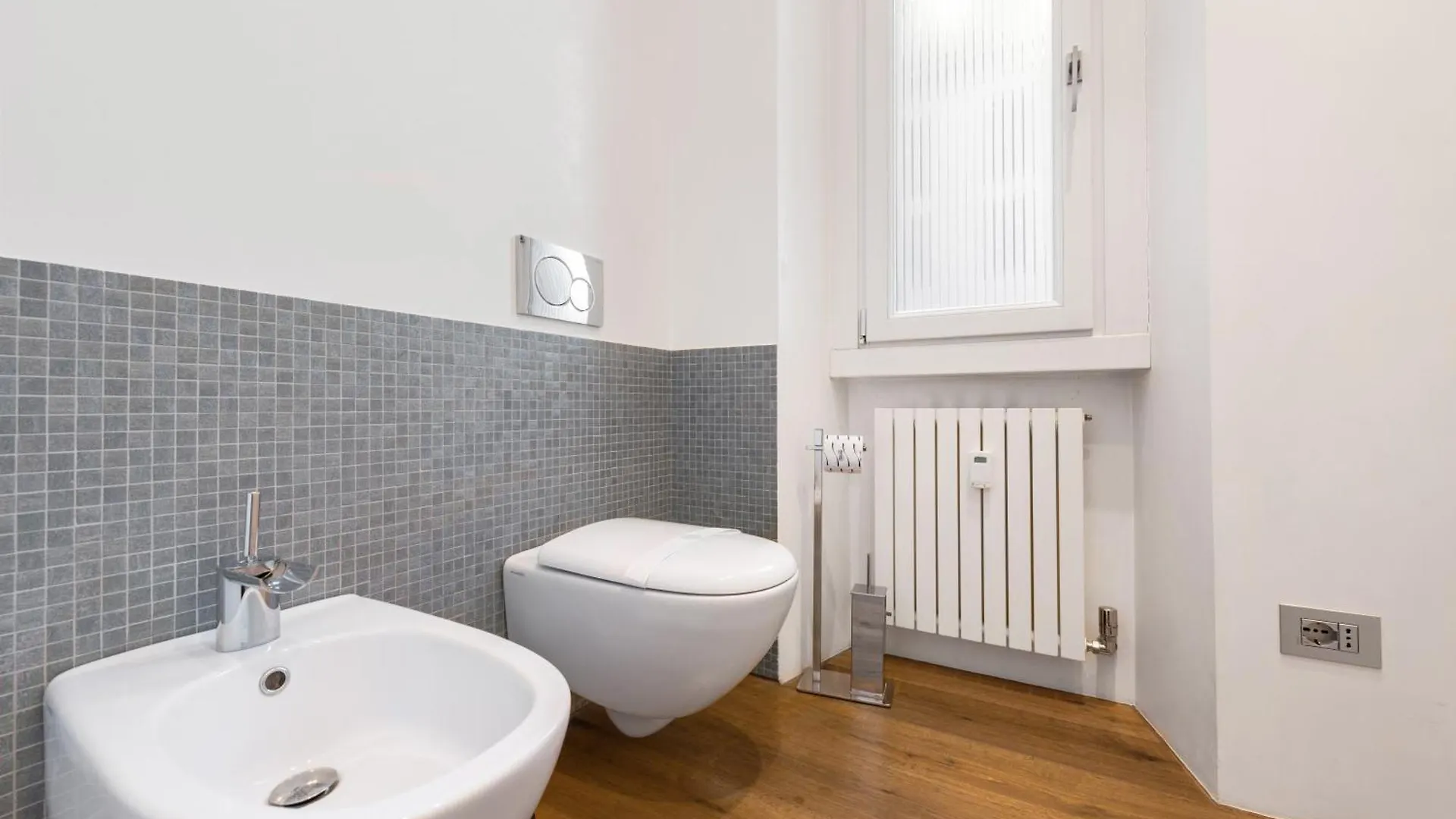 Apartament Idromassaggio Brera - 5 Min Duomo Mediolan Włochy