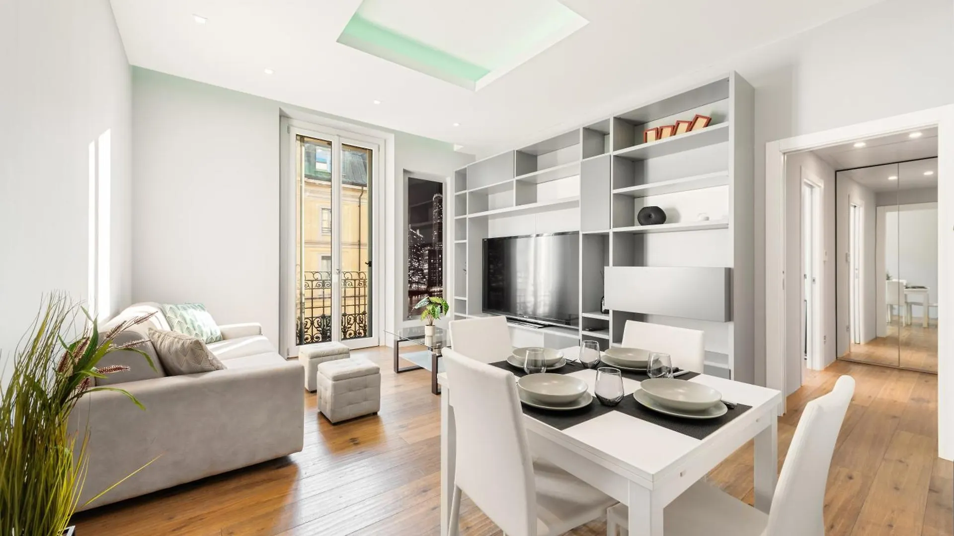 Apartament Idromassaggio Brera - 5 Min Duomo Mediolan